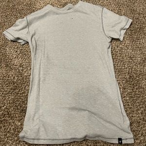 nothing wrong with it. just did a closet clean out and getting rid of stuff.